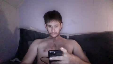 Snapshot of ponyboygavin999 chatting on January 9, 7:42 am ponyboygavin999 online show from January 9, 7:42 am