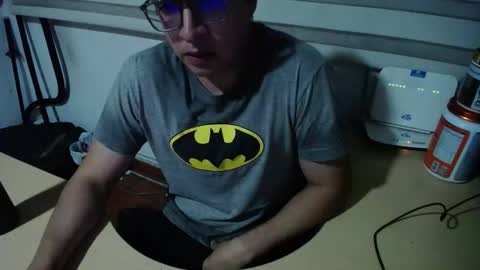Snapshot of powerfulzeus2 chatting on October 20, 1:53 am powerfulzeus2 online show from October 20, 1:53 am