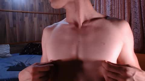 Snapshot of powertwinky chatting on December 24, 12:55 am chris independent  online show from December 24, 12:55 am