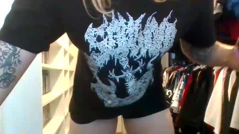 pr3ttyxlu5h online show from November 1, 4:22 pm