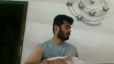 praveen100797 online show from September 30, 7:17 pm