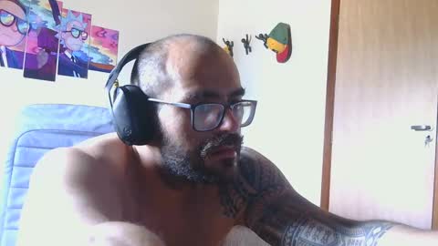 Snapshot of pretoriaan chatting on October 19, 3:37 pm pretoriaan online show from October 19, 3:37 pm