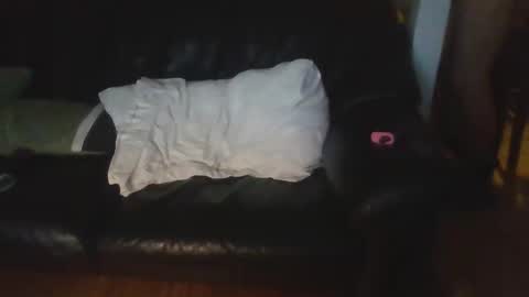 pretty_boy321 online show from September 26, 1:36 am