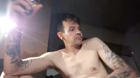 prettycock1981 online show from May 27, 2:52 am