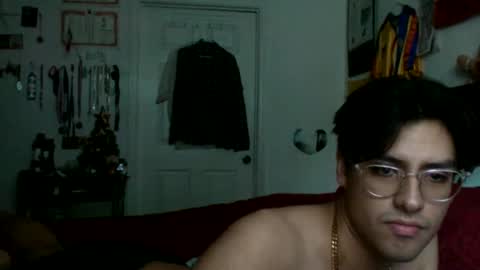 Alejandro online show from February 15, 9:39 pm