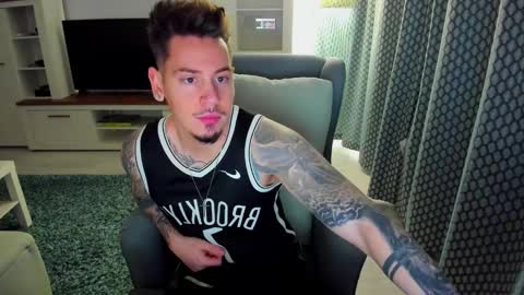 princetatto online show from February 17, 4:42 am