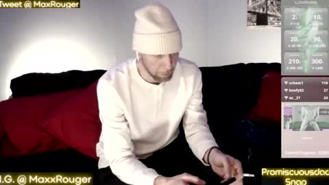 MaxRouger online show from December 24, 9:39 am