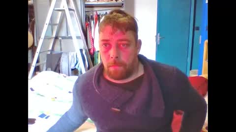 pug2222 online show from January 9, 11:58 am