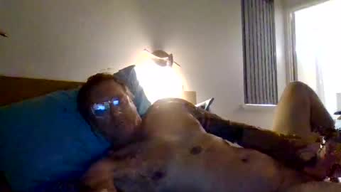 pulllin4u online show from April 19, 8:33 pm