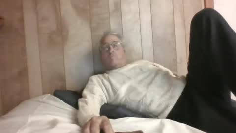 Snapshot of pumpkinpatchman chatting on January 1, 3:14 pm Pumpkinpatchman online show from January 1, 3:14 pm