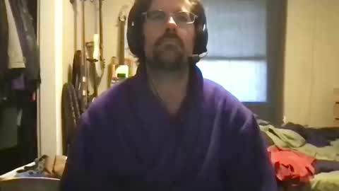 Snapshot of purple_collij_prof chatting on October 10, 10:34 pm Purple online show from October 10, 10:34 pm