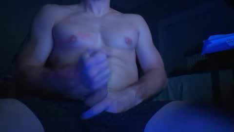 Snapshot of quinsanre chatting on October 16, 5:15 am Bones online show from October 16, 5:15 am