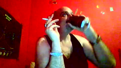 qwertyuiop22348015 online show from February 16, 6:06 pm