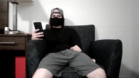 r_monkey583 online show from December 18, 12:39 am