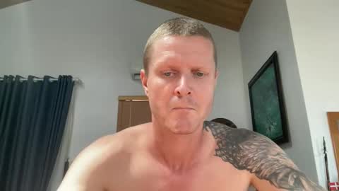 rabbit_eyes69 online show from March 9, 3:33 am