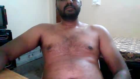 I Am what I Am online show from December 16, 8:16 pm