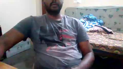 I Am what I Am online show from December 18, 9:08 pm