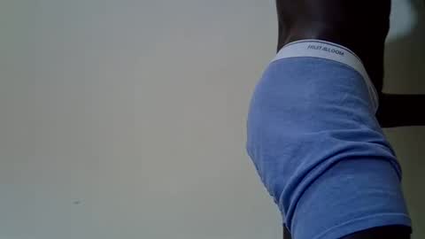 Snapshot of rakeem_1_ chatting on February 23, 10:12 am rakeem 1  online show from February 23, 10:12 am
