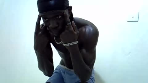 Snapshot of rakeem_1_ chatting on February 15, 9:17 pm rakeem 1  online show from February 15, 9:17 pm