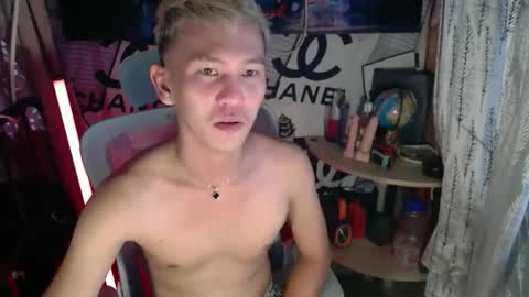 ralfhuge24 online show from April 9, 8:09 am