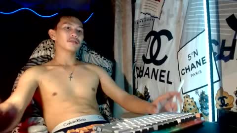 ralfhuge24 online show from July 16, 12:12 pm
