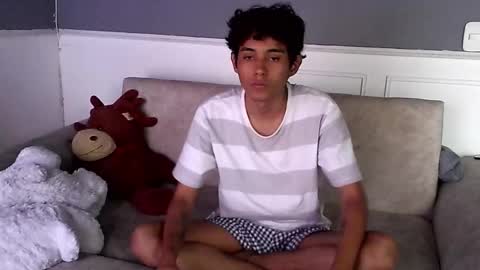 Snapshot of rami_hot0 chatting on September 19, 6:08 pm rami_hot0 online show from September 19, 6:08 pm