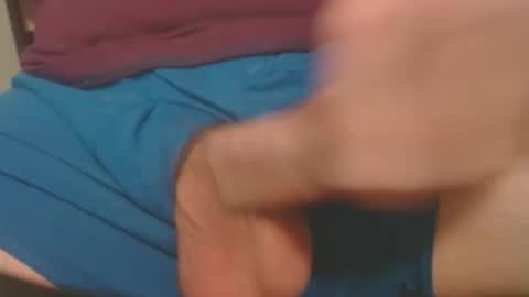 Snapshot of random41yearoldguy chatting on October 24, 4:03 am random41yearoldguy online show from October 24, 4:03 am