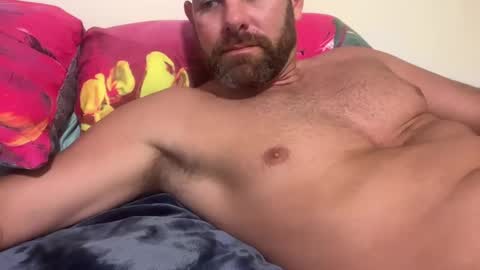 Snapshot of ransguy chatting on December 18, 11:30 pm ransguy online show from December 18, 11:30 pm