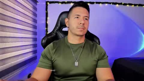 Jonas online show from February 25, 4:41 pm