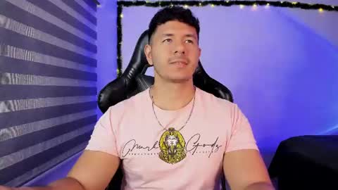 Jonas online show from July 17, 11:55 pm
