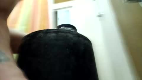 rauulf000 online show from June 23, 5:23 am