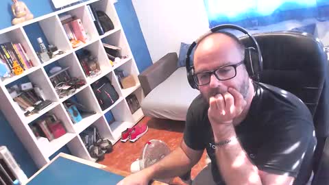 Snapshot of ravingr3d3 chatting on September 21, 4:29 pm ravingr3d3 online show from September 21, 4:29 pm