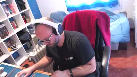 ravingr3d3 online show from March 13, 1:08 pm