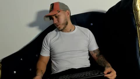 rayder_tg online show from January 14, 2:22 pm