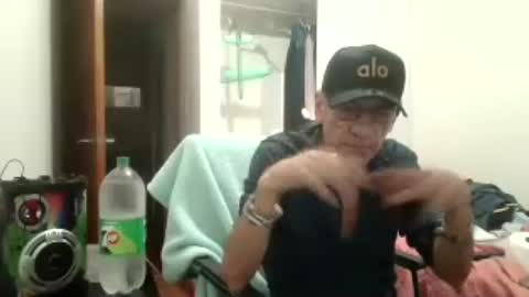 rayitorojo online show from July 18, 8:31 am