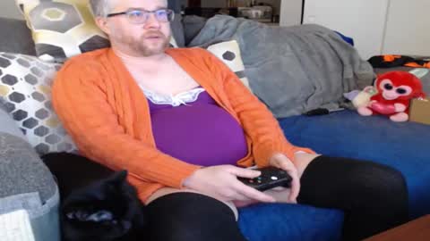 Sunshine Ray online show from October 12, 2:44 pm