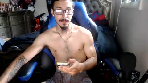 realace9 online show from June 22, 1:26 pm