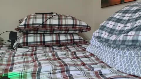 realityunplugged online show from April 24, 11:51 pm