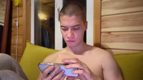 AliceEve online show from February 24, 2:45 am