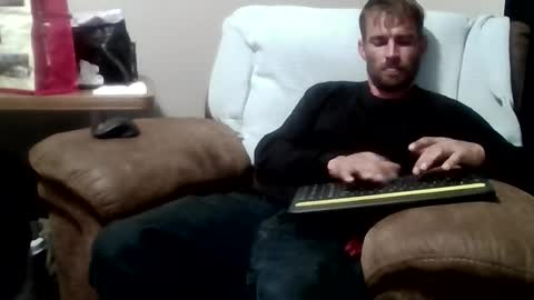 Kevin online show from November 16, 5:04 pm