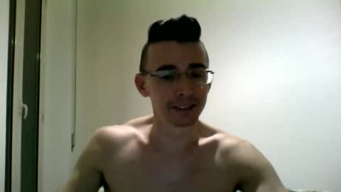 Snapshot of redstep0 chatting on September 12, 11:38 pm redstep0 online show from September 12, 11:38 pm