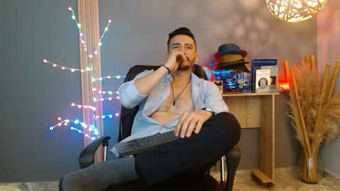   REIKO  online show from March 14, 7:43 pm