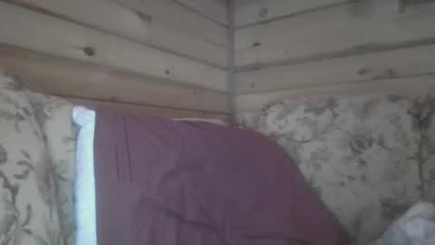 Snapshot of remington543 chatting on January 4, 3:07 am remington543 online show from January 4, 3:07 am