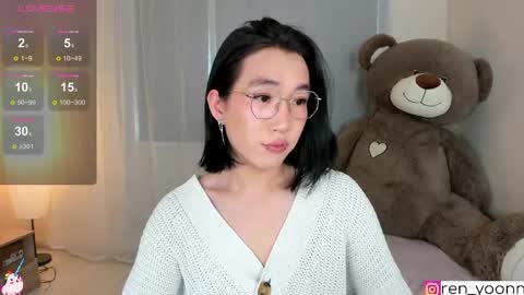 Ren online show from June 4, 11:05 am