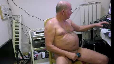 renefr online show from February 14, 11:22 pm