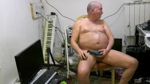 renefr online show from March 16, 11:19 pm