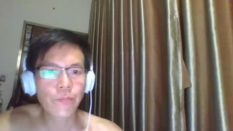 Snapshot of rhgfhdfhg1029 chatting on September 10, 3:32 pm rhgfhdfhg1029 online show from September 10, 3:32 pm