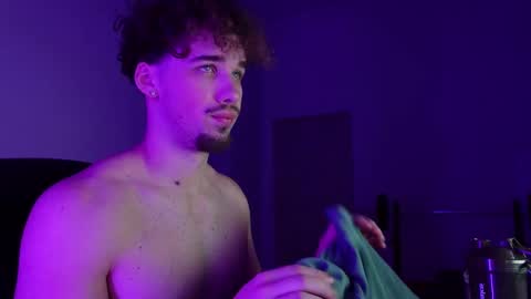 RICHARD HARDIE online show from February 2, 8:02 am