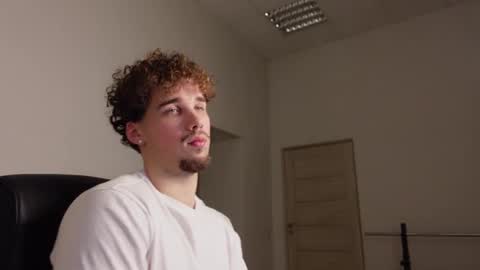 RICHARD HARDIE online show from January 26, 8:03 am