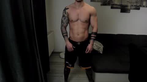 RichardDarell online show from January 19, 6:16 am